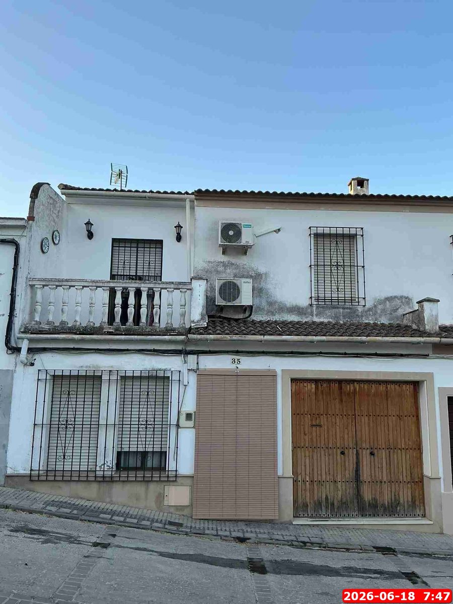 Casa en subasta en Bujalance